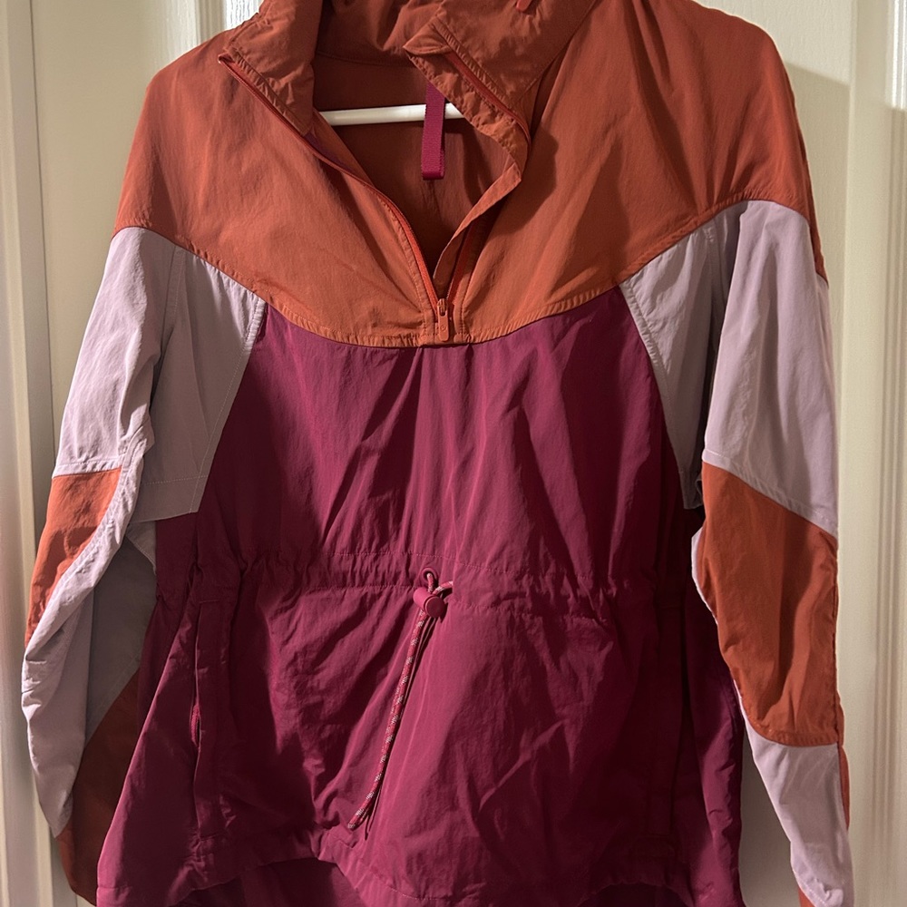 SOLD Lululemon Evergreen Anorak